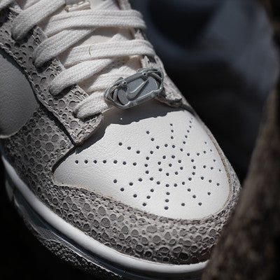 NIKE DUNK LOW SAFARI PHANTOM W
