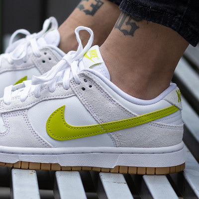 NIKE DUNK LOW WHITE BRIGHT CACTUS W