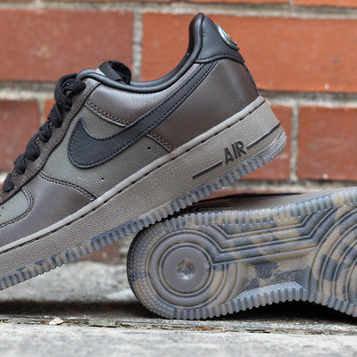 NIKE AIR FORCE ONE LOW PARIS