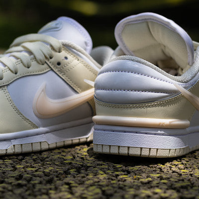 NIKE DUNK LOW TWIST COCONUT MILK W