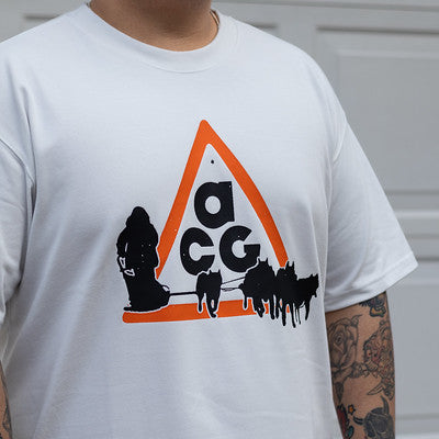 NIKE ACG TEE WHITE DOG SLED