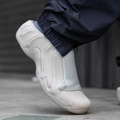 NIKE CLOGPOSITE LIGHT OREWOOD BROWN