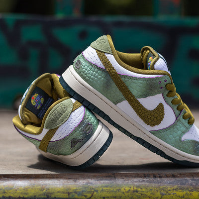 NIKE SB DUNK LOW X ALEXIS SABLONE