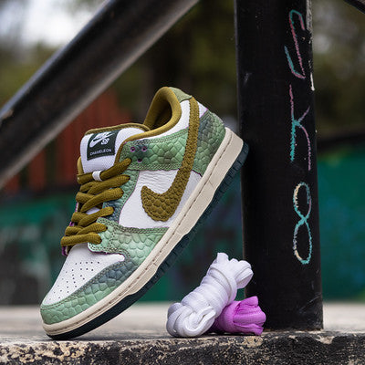 NIKE SB DUNK LOW X ALEXIS SABLONE