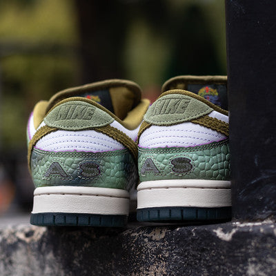 NIKE SB DUNK LOW X ALEXIS SABLONE