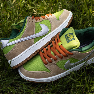 NIKE SB DUNK LOW ESCARGOT