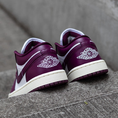 AIR JORDAN 1 LOW FIREBERRY W