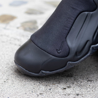 NIKE CLOGPOSITE BLACK SILVER
