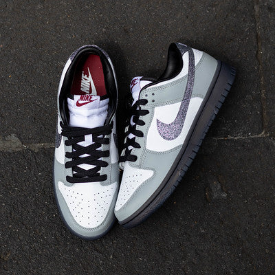NIKE DUNK LOW GREY GLITTERS SWOOSH W