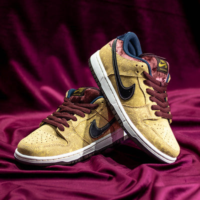 NIKE SB DUNK LOW CITY OF CINEMA
