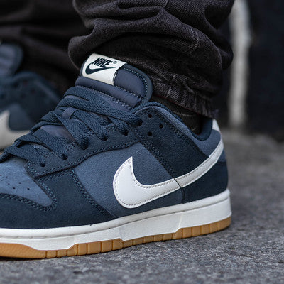 NIKE DUNK LOW MONSOON BLUE