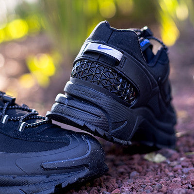 NIKE ZOOM VOMERO ROAM BLACK W