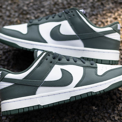 NIKE DUNK LOW VINTAGE GREEN