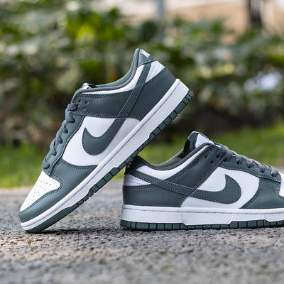 NIKE DUNK LOW VINTAGE GREEN