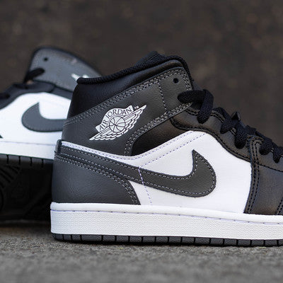 AIR JORDAN 1 MID IRON GREY