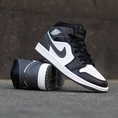 AIR JORDAN 1 MID IRON GREY