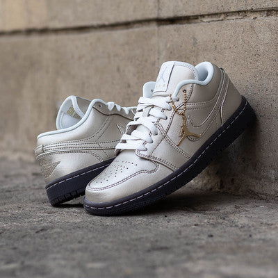 AIR JORDAN 1 LOW METALLIC ZINC W