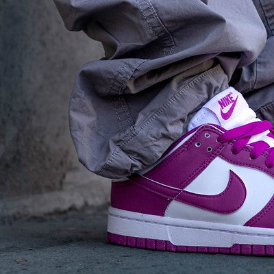 NIKE DUNK LOW HOT FUCHSIA W