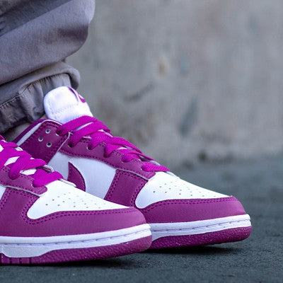 NIKE DUNK LOW HOT FUCHSIA W