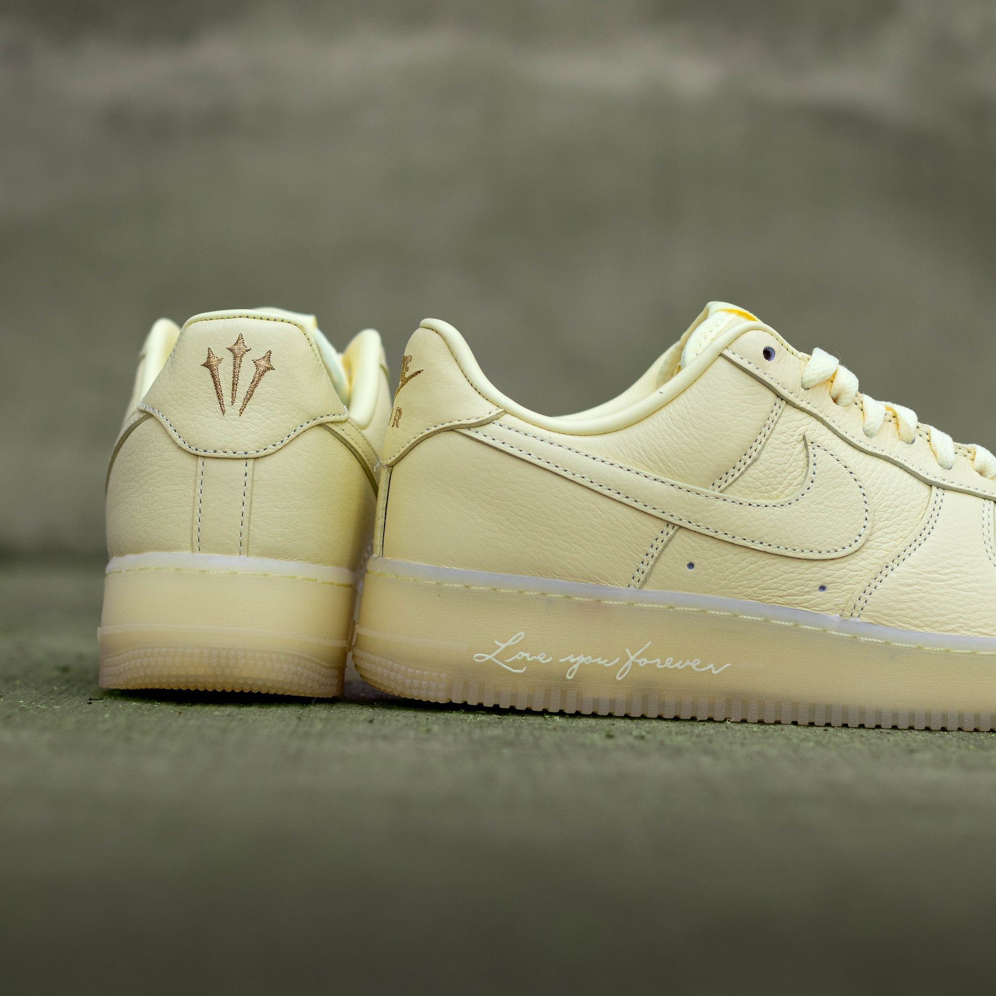 NIKE AIR FORCE ONE LOW NOCTA CITRON