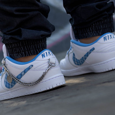NIKE SB DUNK LOW X NICOLE HAUSE