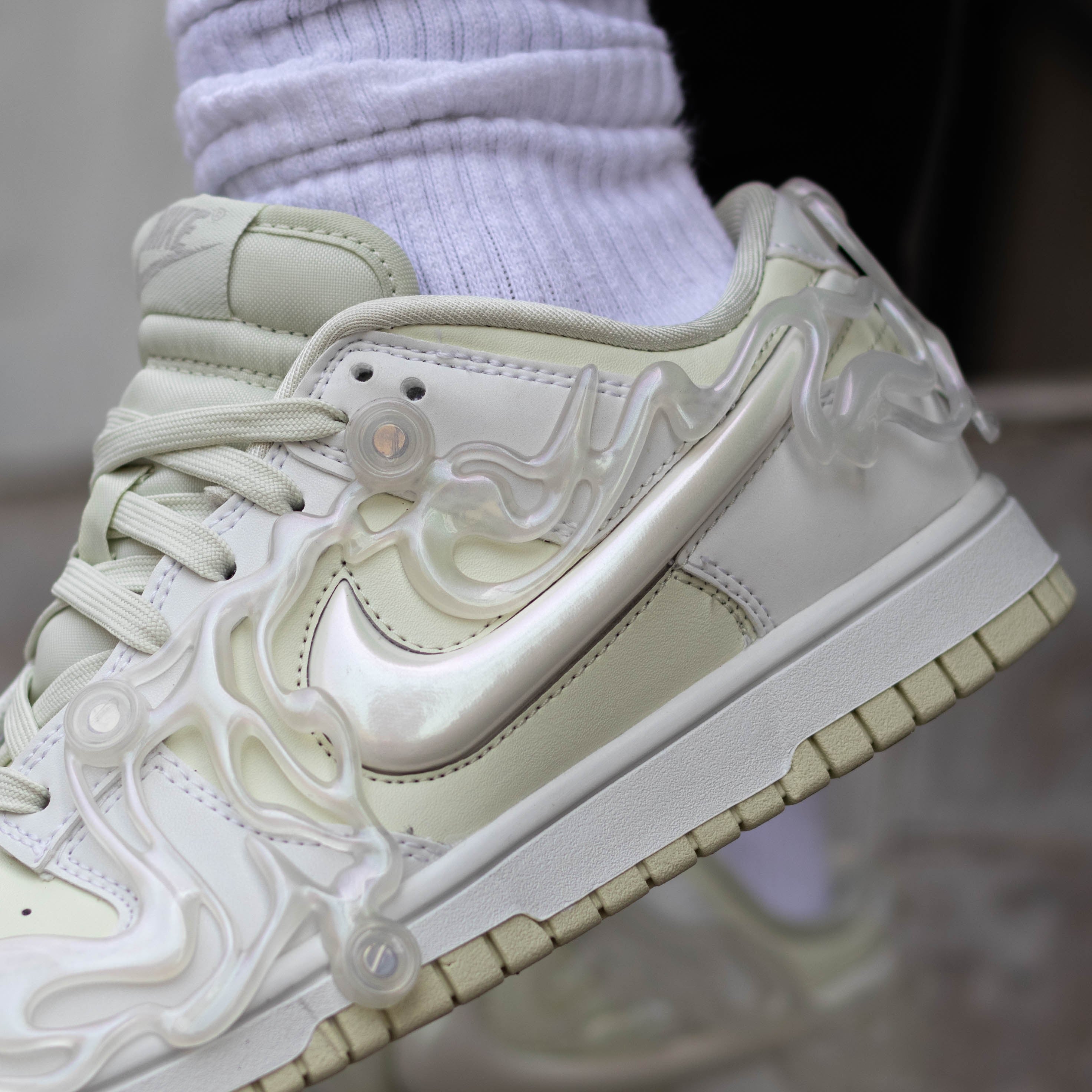 NIKE DUNK LOW LX SEA GLASS W
