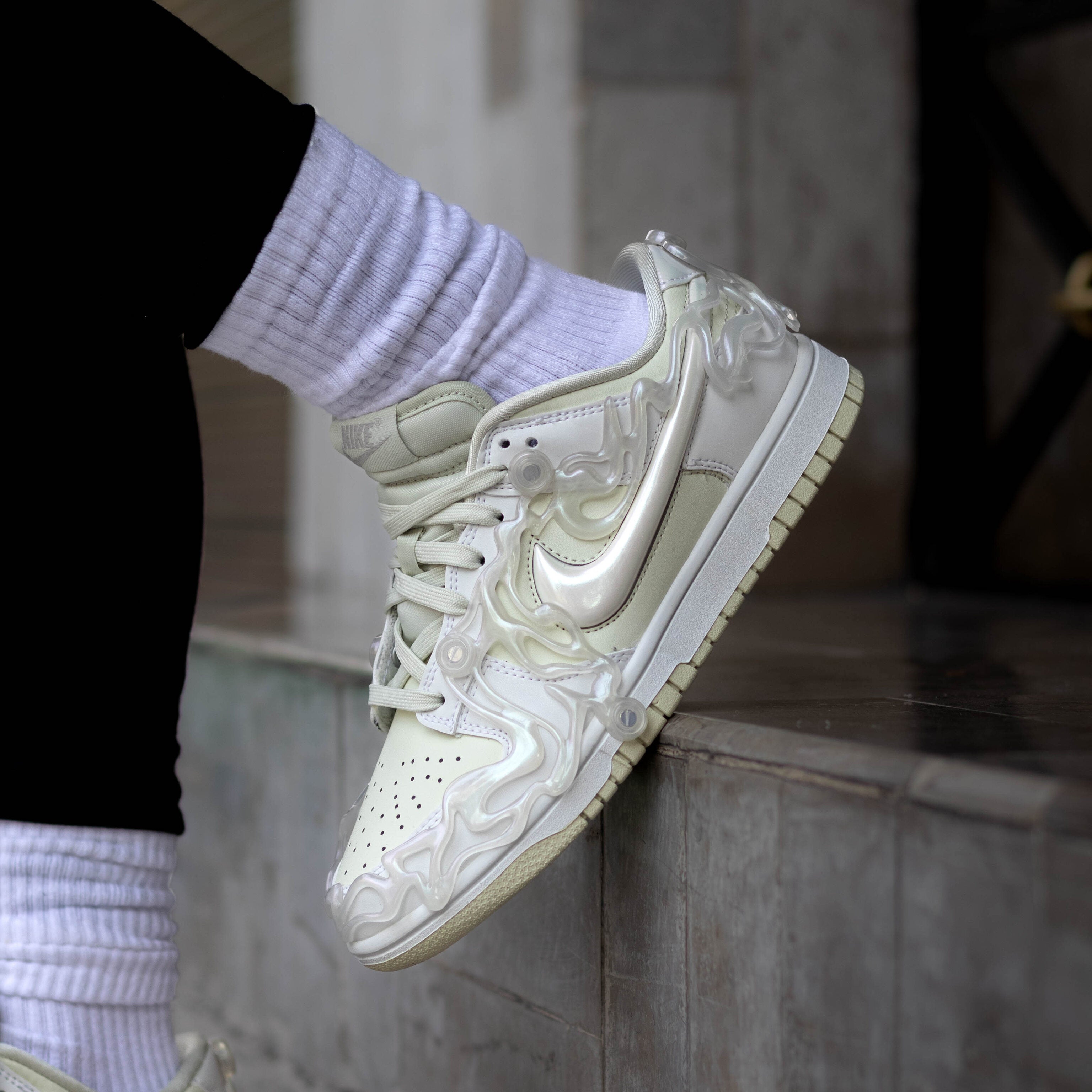 NIKE DUNK LOW LX SEA GLASS W