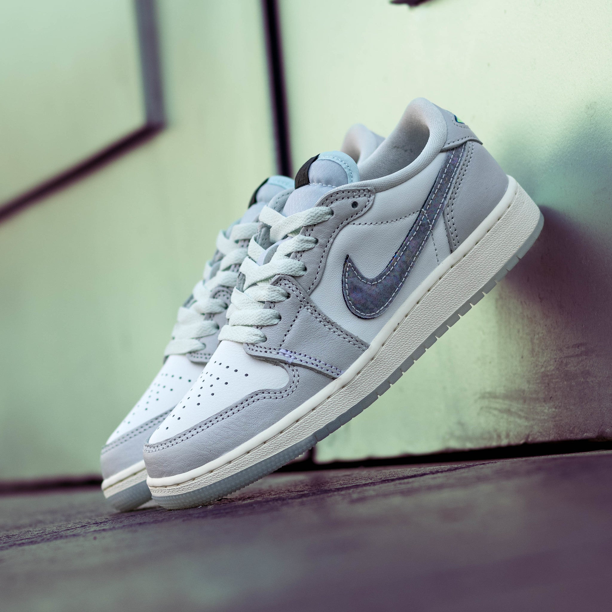 AIR JORDAN 1 LOW OG YEAR OF THE SNAKE GS