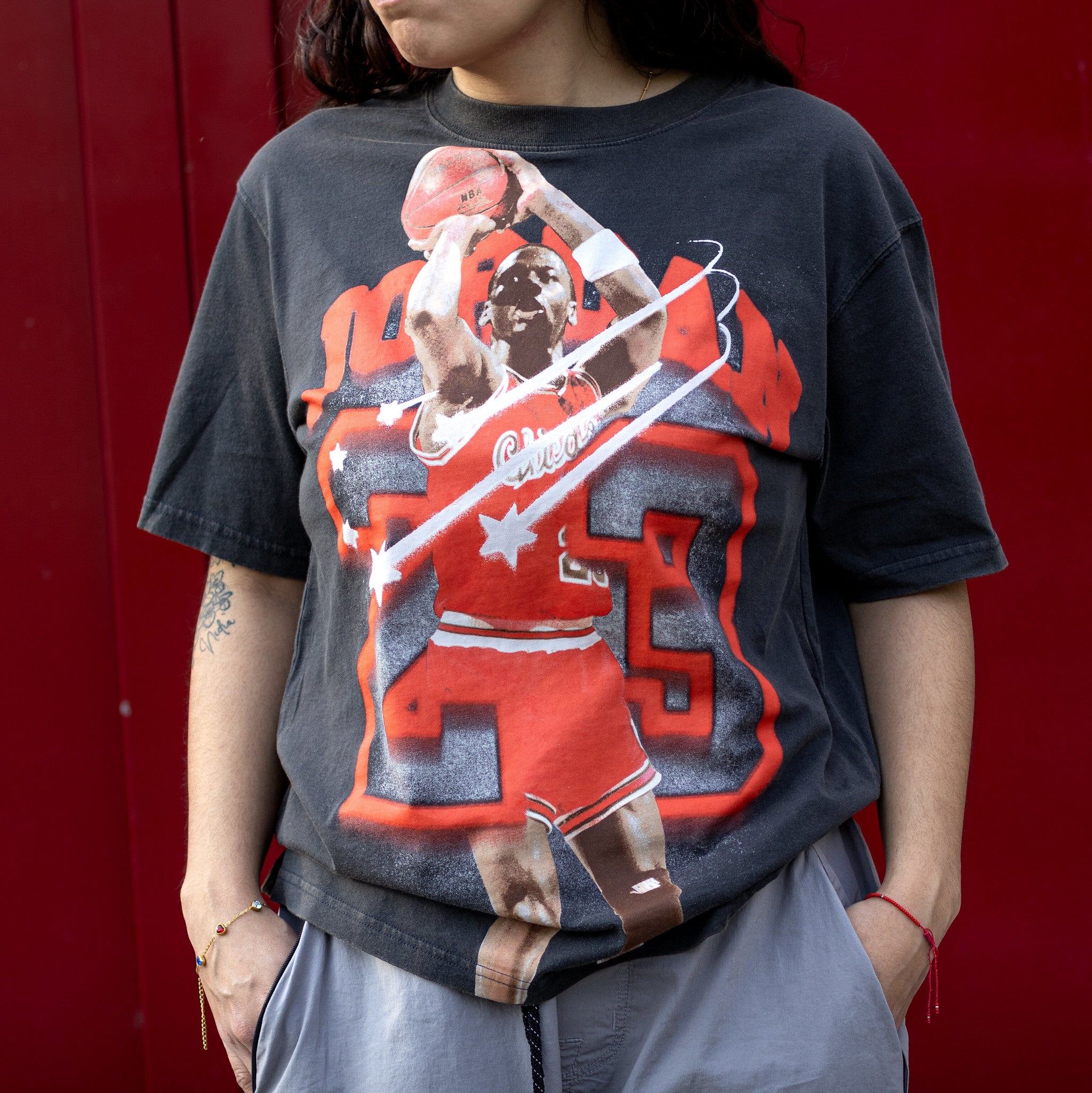 JORDAN TEE GRAPHIC BLACK RED W