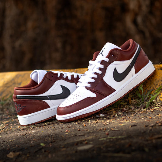AIR JORDAN 1 LOW DARK PONY
