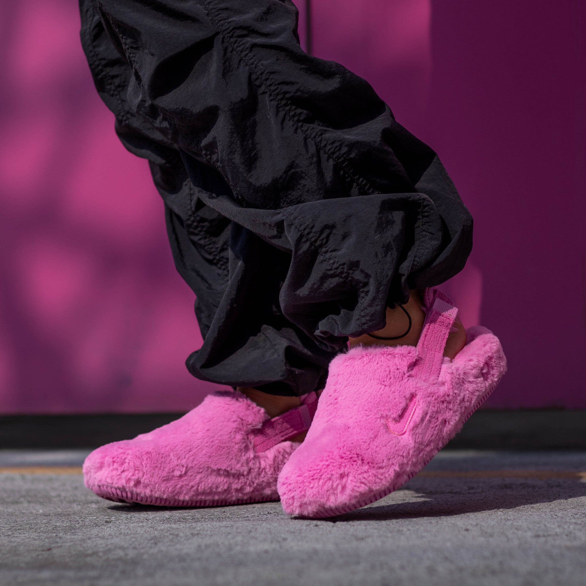 NIKE CALM MULE PLAYFUL PINK W