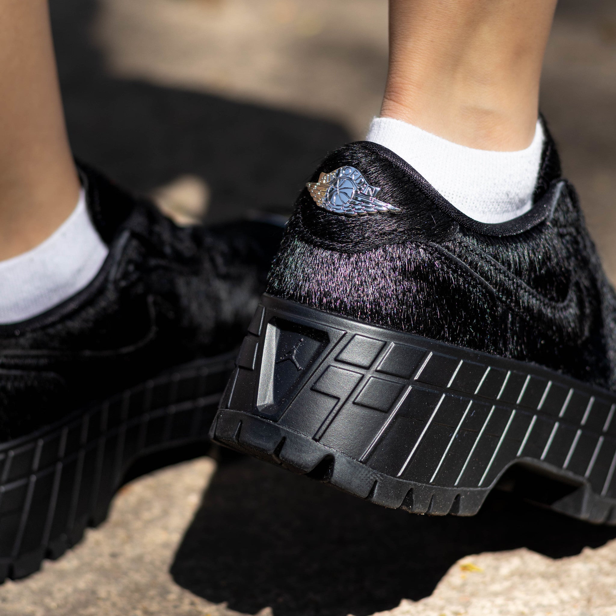 AIR JORDAN 1 BROOKLYN LOW BLACK W