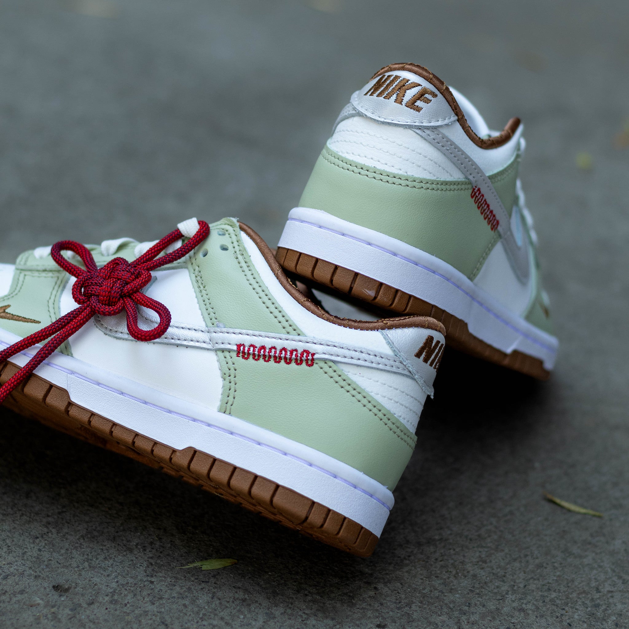 NIKE DUNK LOW YEAR OF THE SNAKE GS