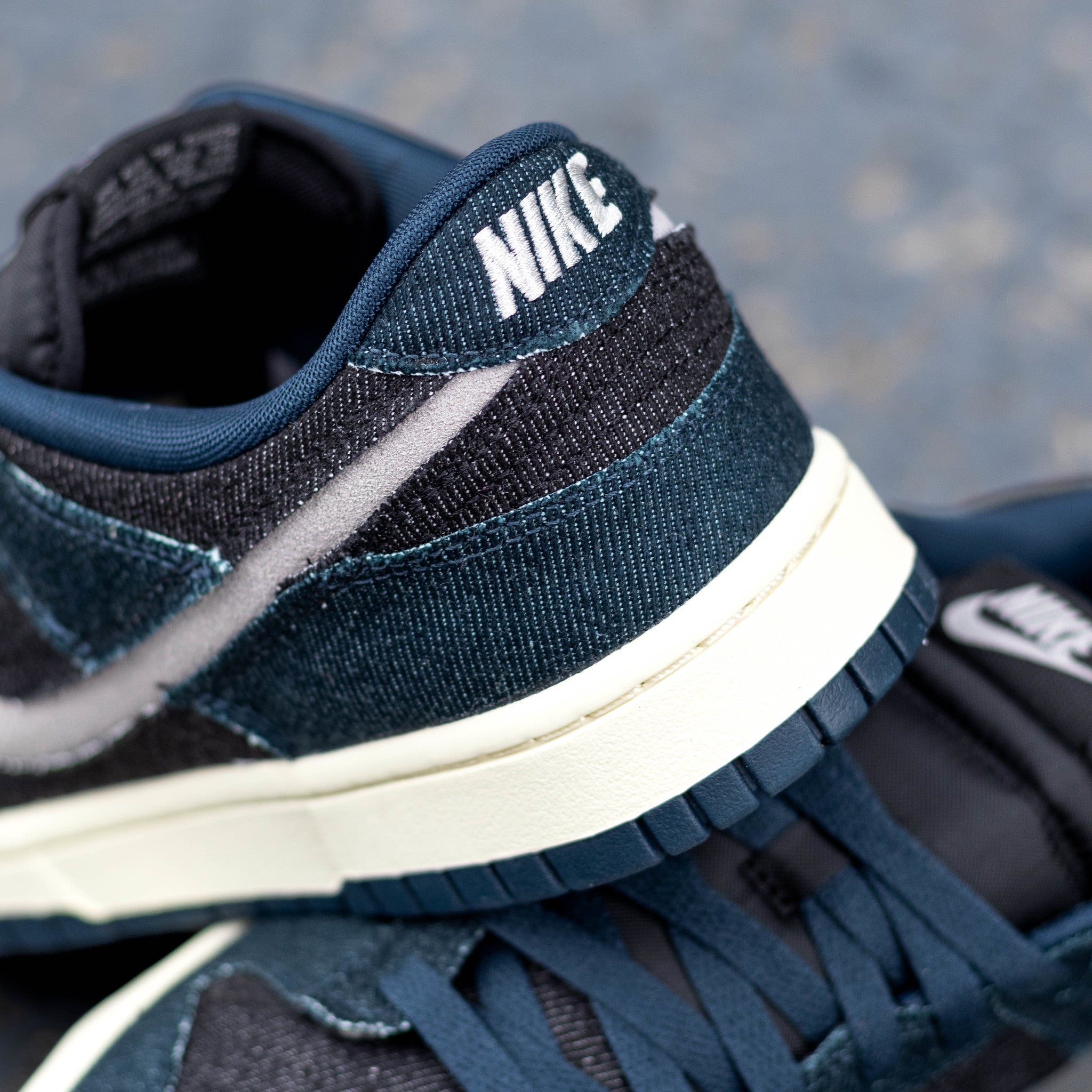 NIKE DUNK LOW ARMORY NAVY DENIM W