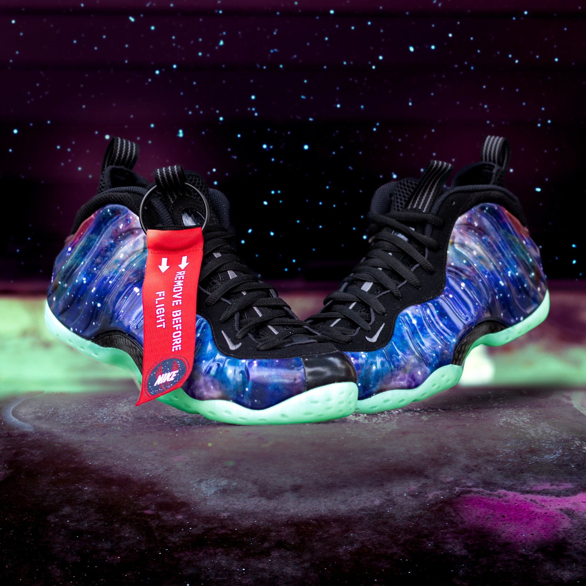 NIKE AIR FOAMPOSITE ONE GALAXY