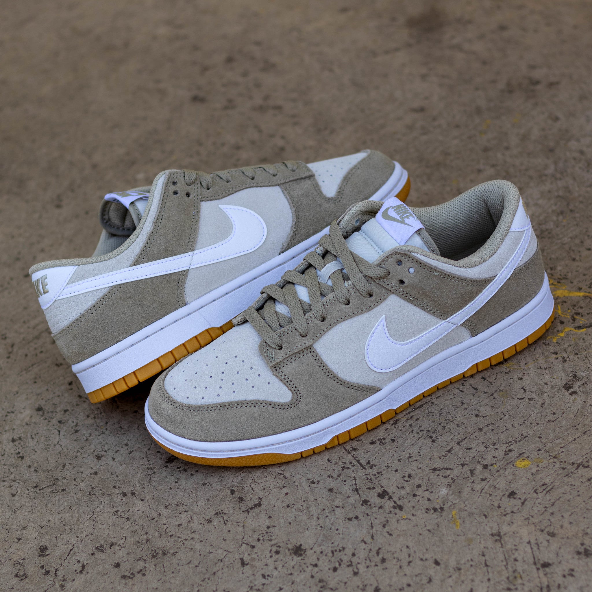 NIKE DUNK LOW PALE IVORY OREWOOD BROWN