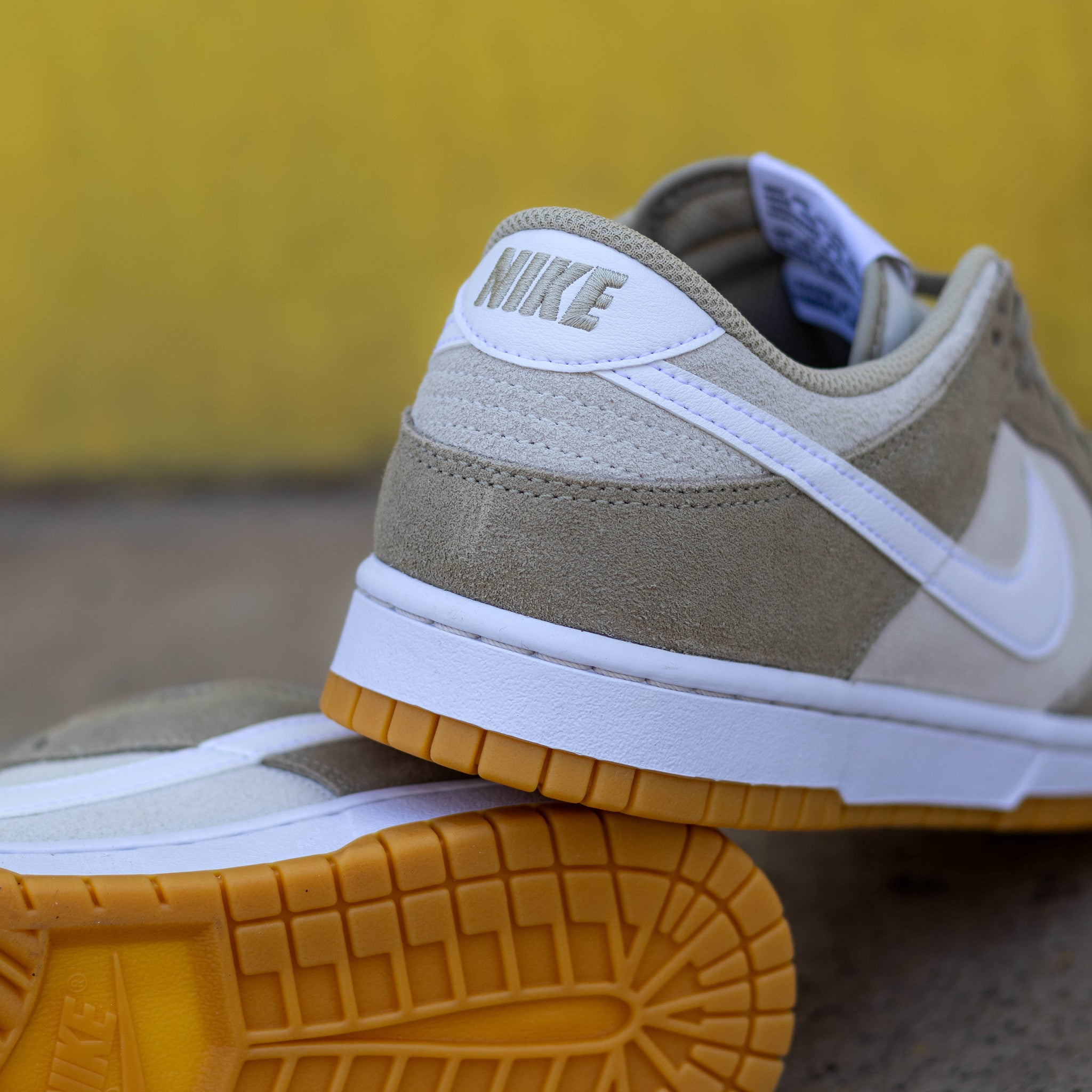 NIKE DUNK LOW PALE IVORY OREWOOD BROWN