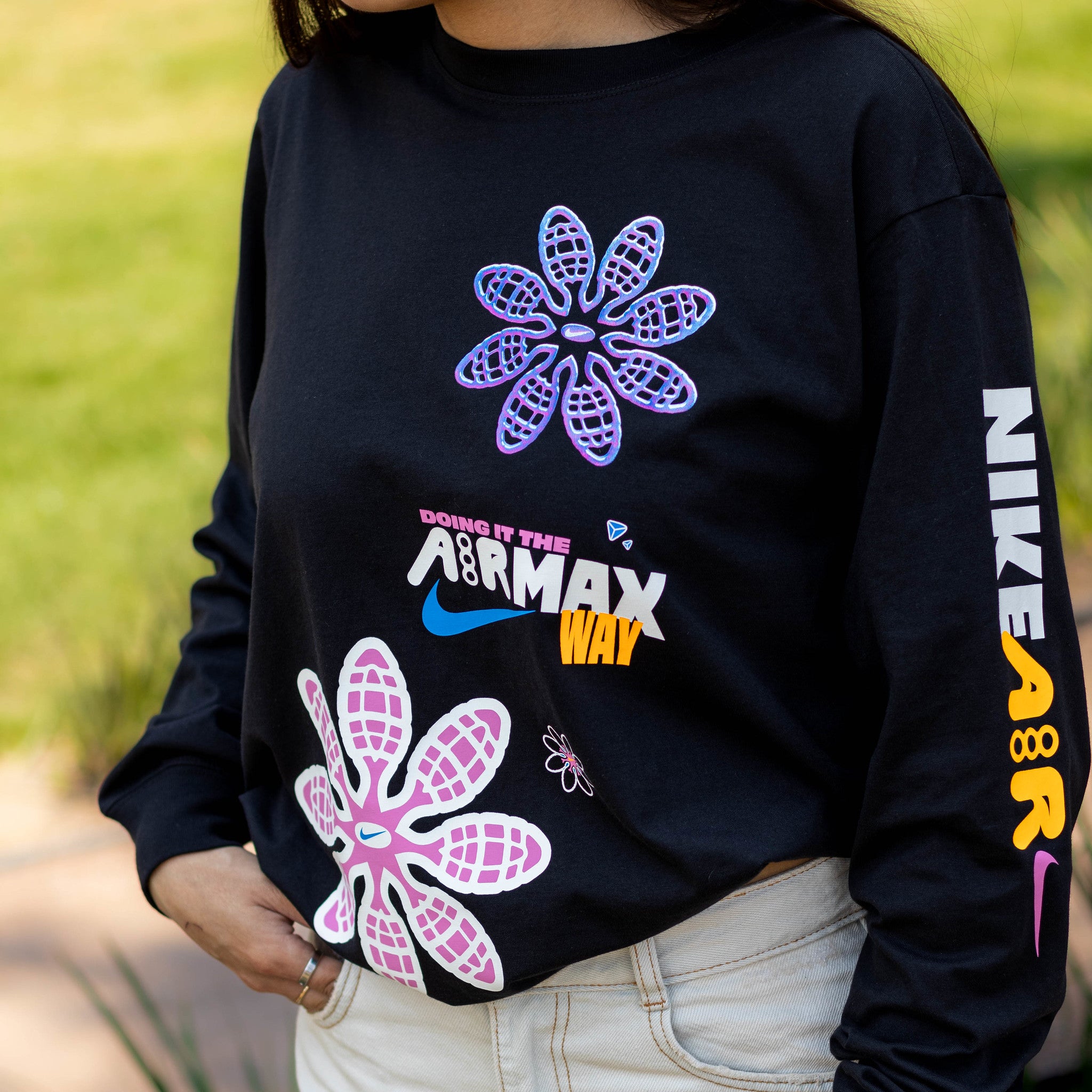 NIKE TEE LONG AIR MAX FLOWER BLACK