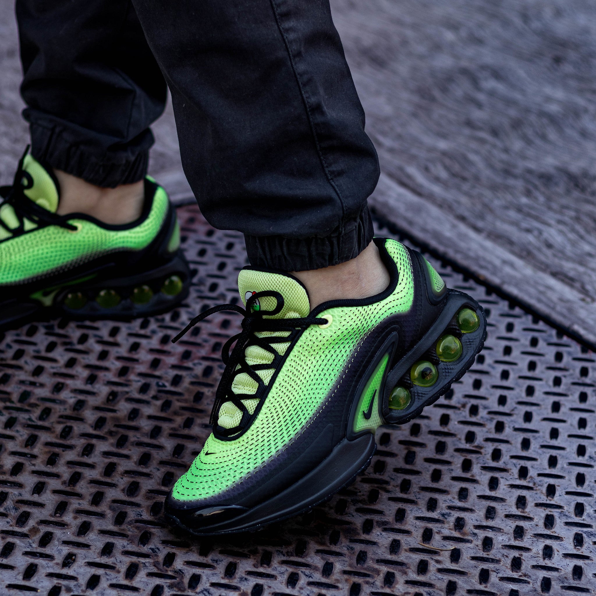 NIKE AIR MAX DN LEMON TWIST BLACK