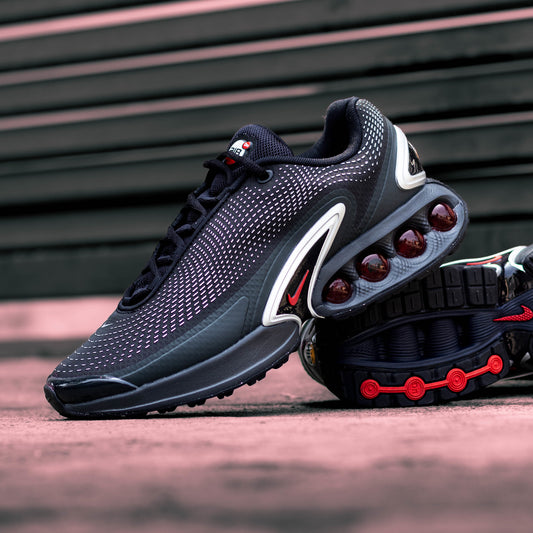 NIKE AIR MAX DN BLACK UNIVERSITY RED