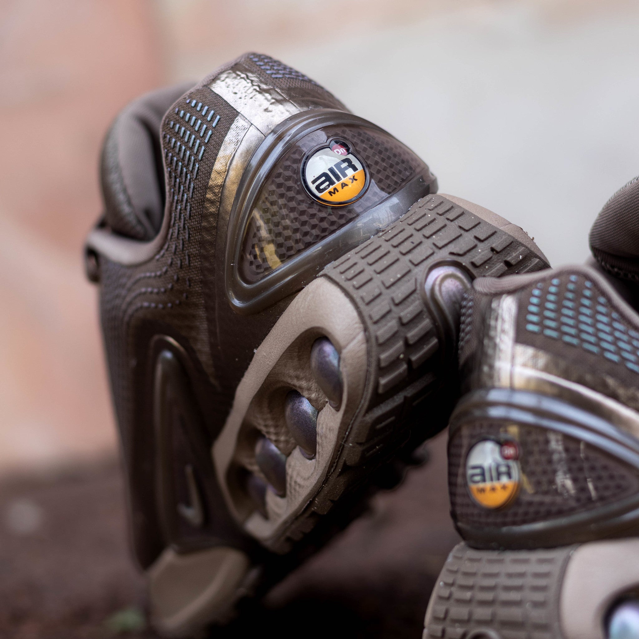 NIKE AIR MAX DN MINK BROWN W