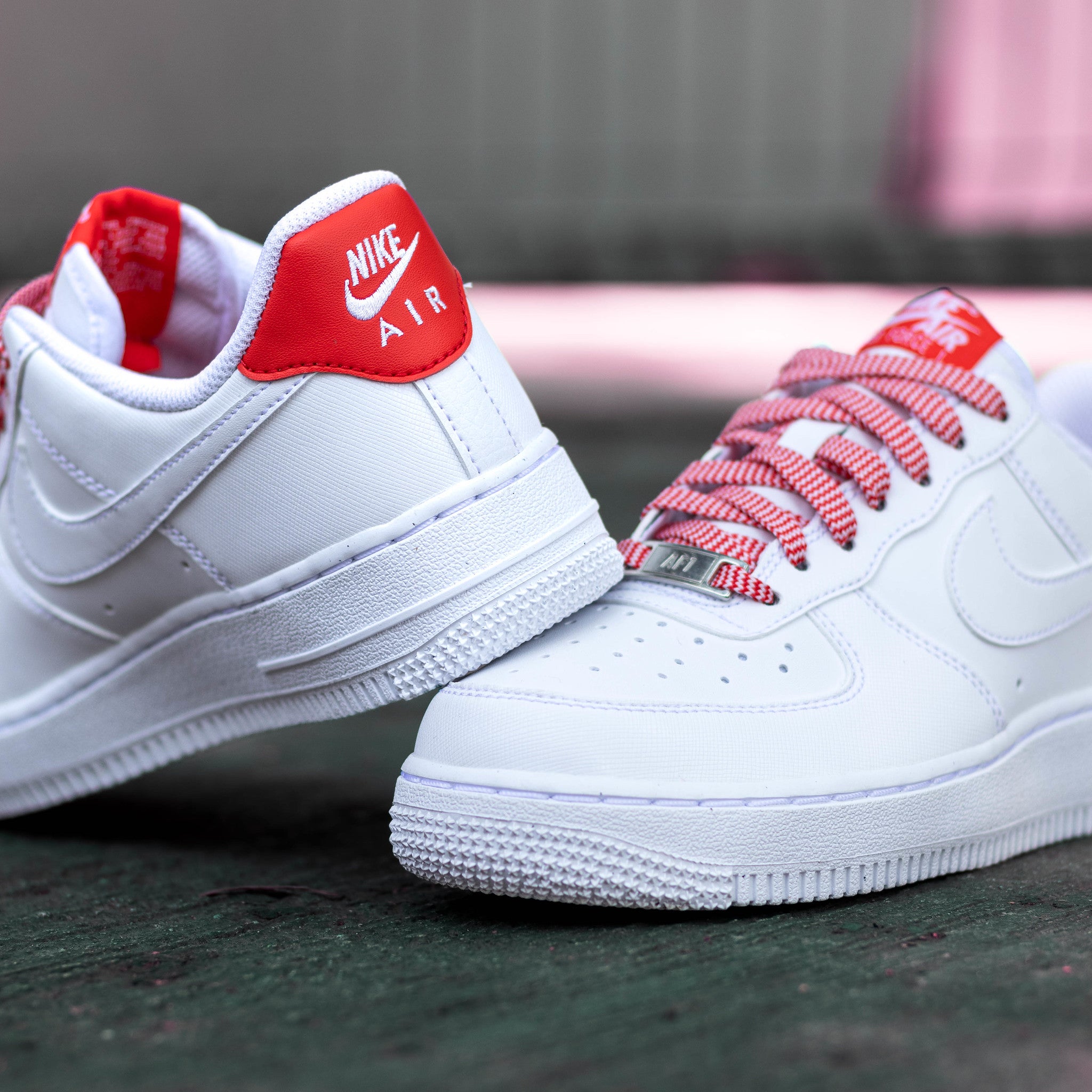 NIKE AIR FORCE ONE LOW WHITE HABANERO RED W