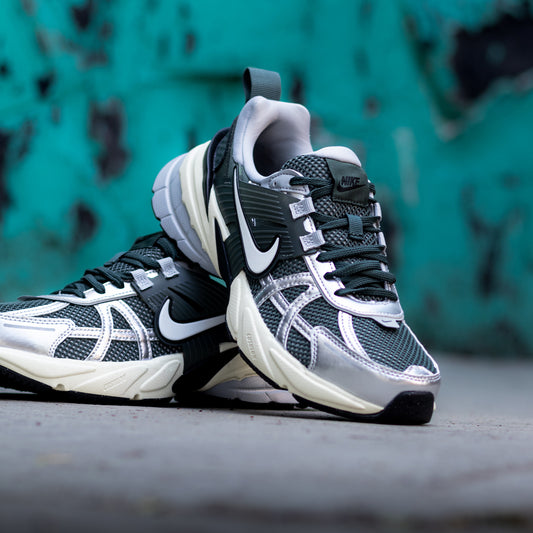 NIKE 2VK RUN VINTAGE GREEN