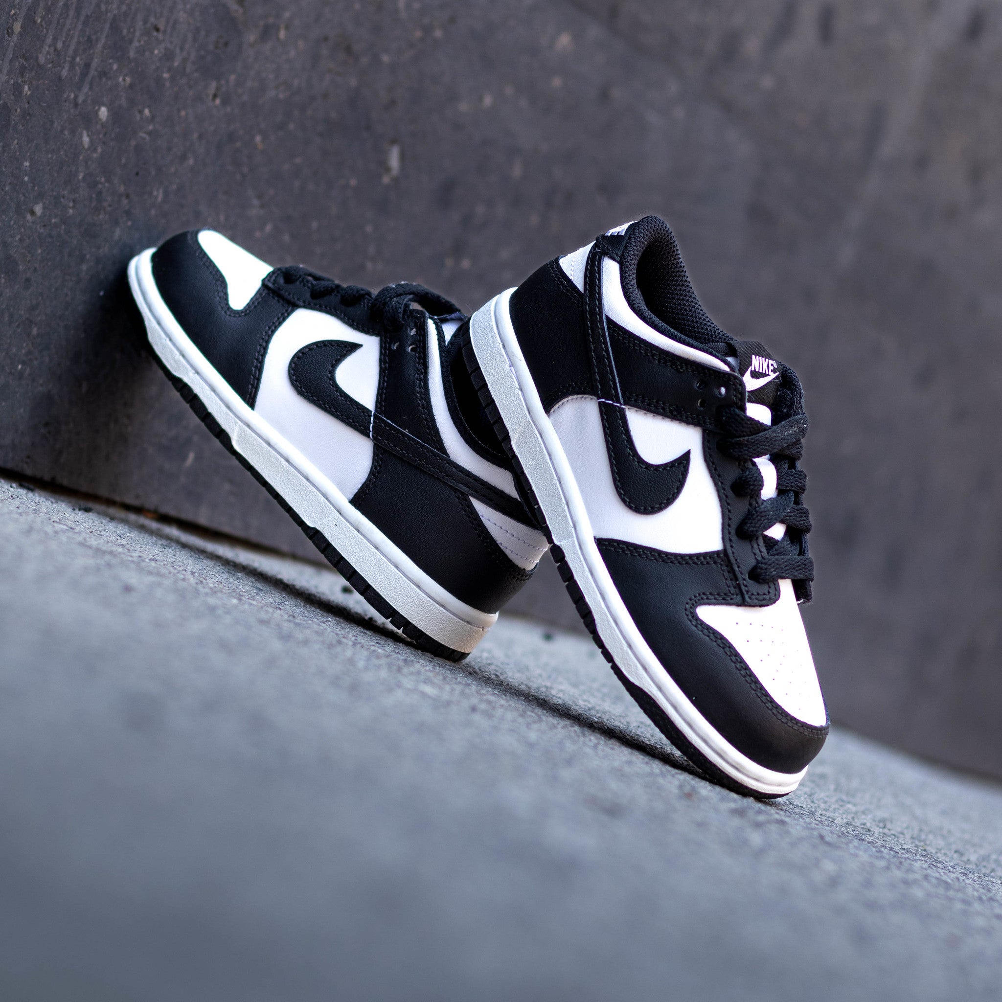 NIKE DUNK LOW PANDA PS