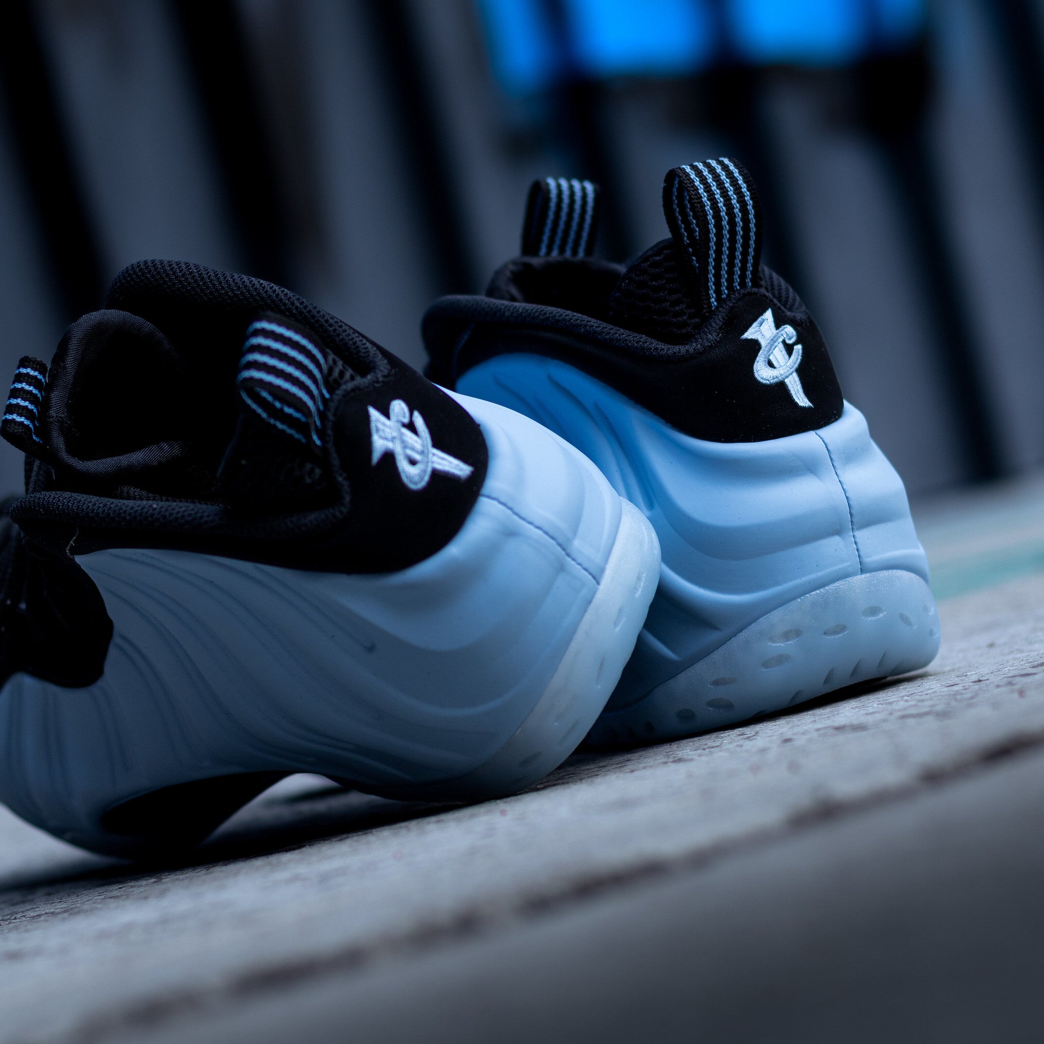 NIKE AIR FOAMPOSITE ONE PSYCHIC BLUE