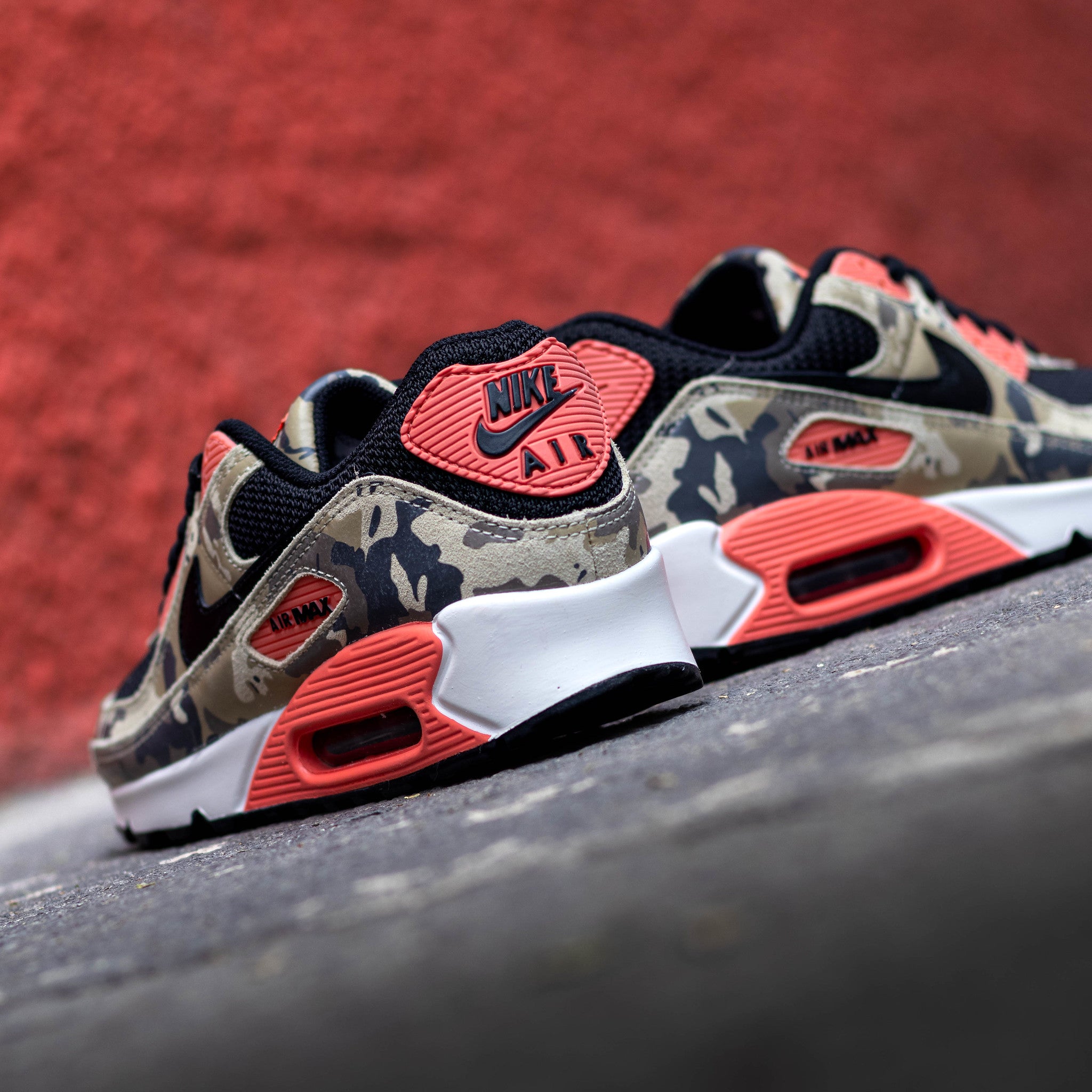 NIKE AIR MAX 90 CAMO MAGIC EMBER