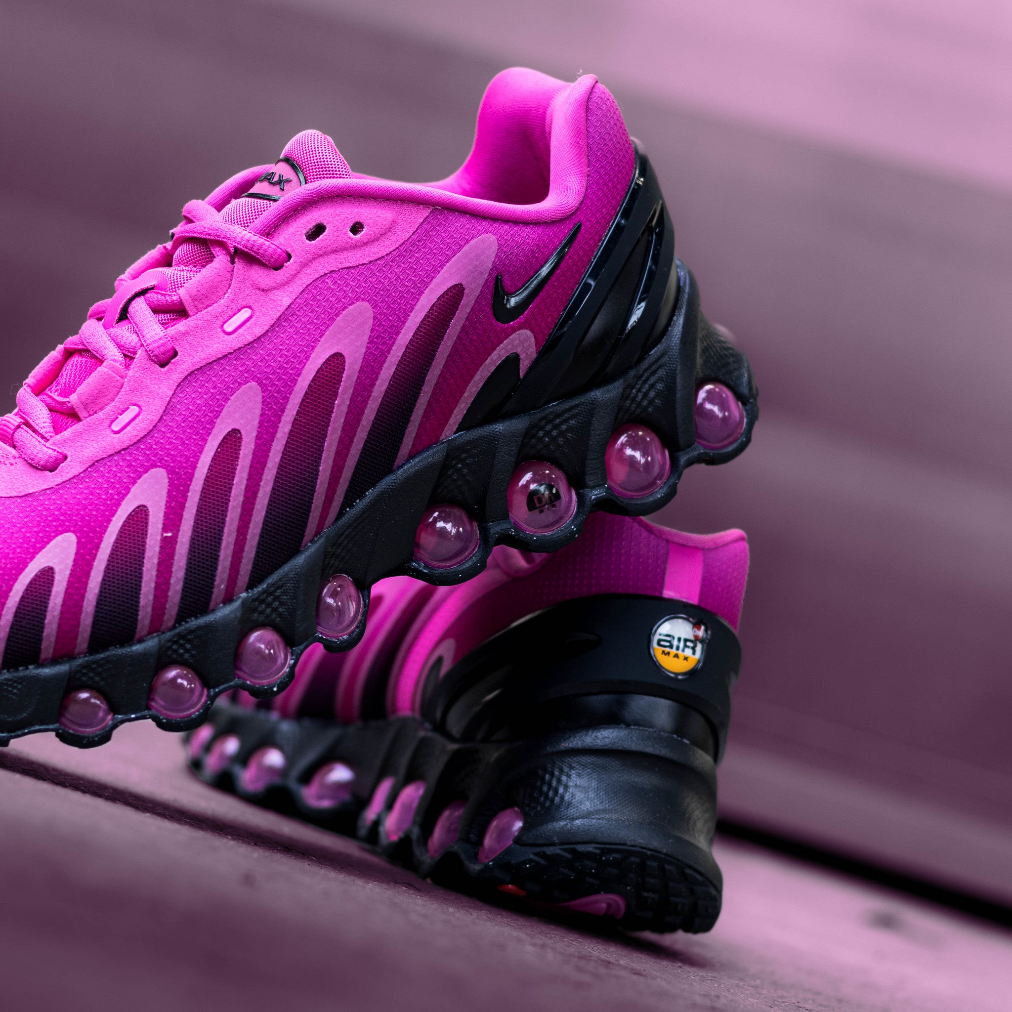 NIKE AIR MAX DN8 LASER FUCHSIA BLACK W