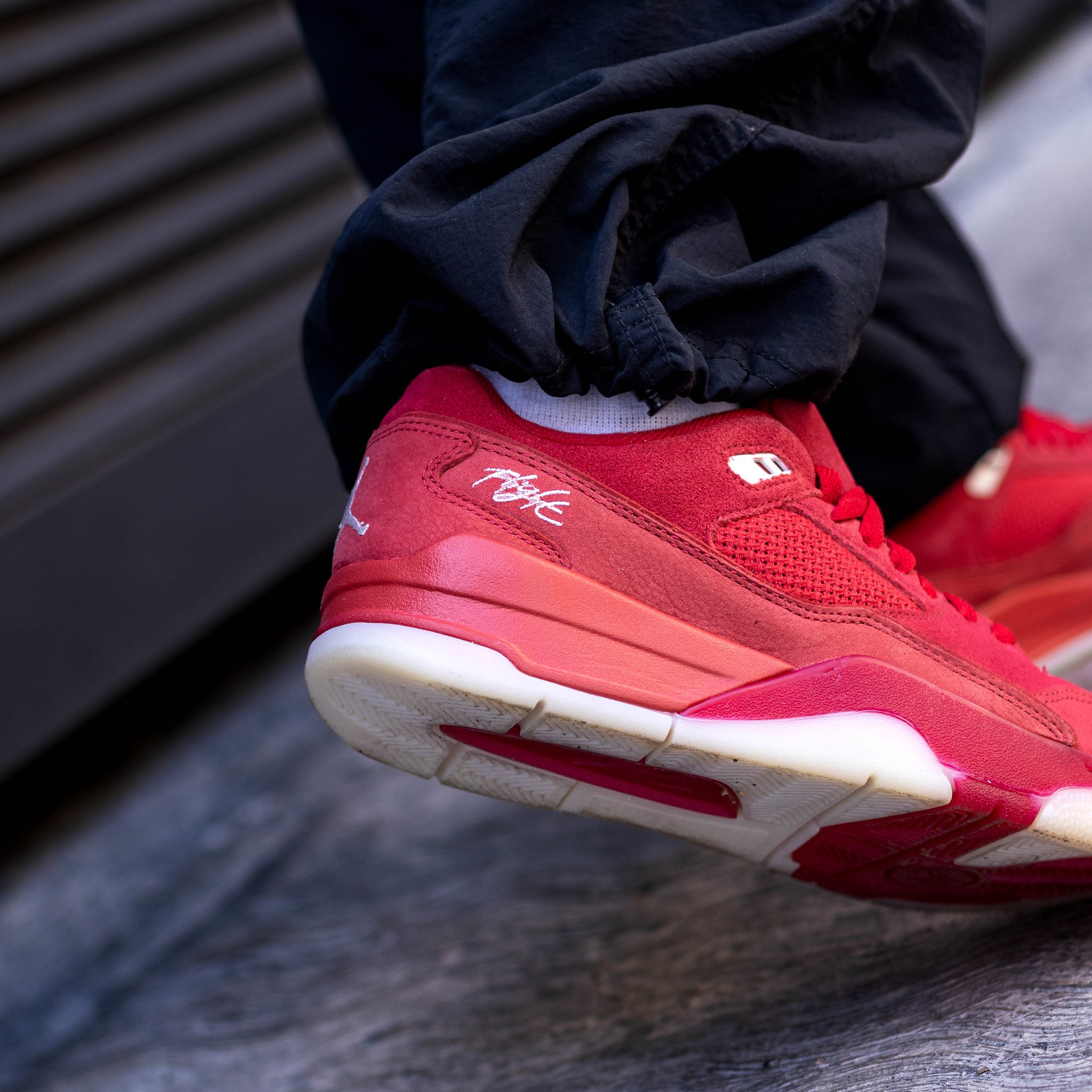 JORDAN FLIGHT COURT RED MUSLIN W