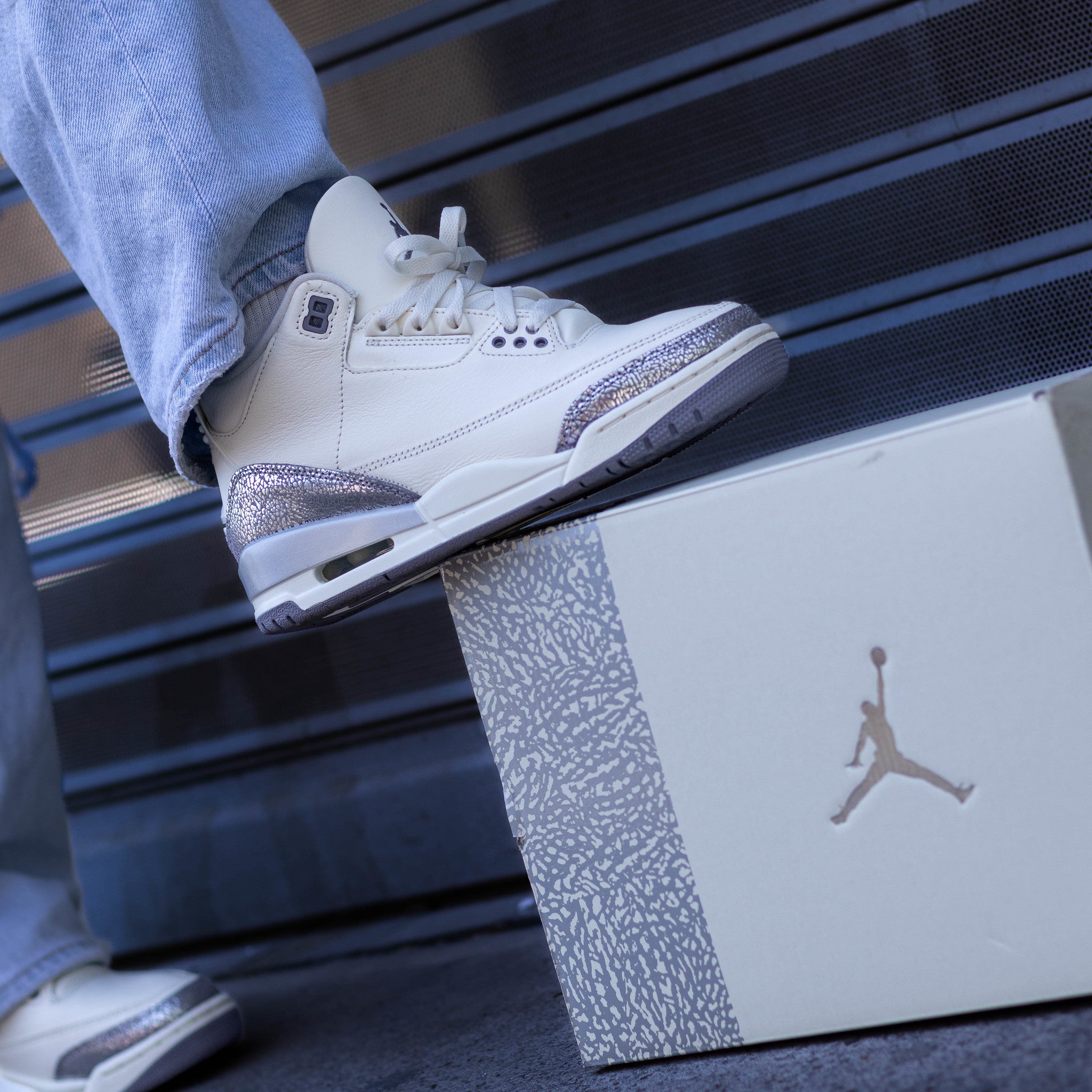 AIR JORDAN 3 SAIL METALLIC SILVER W
