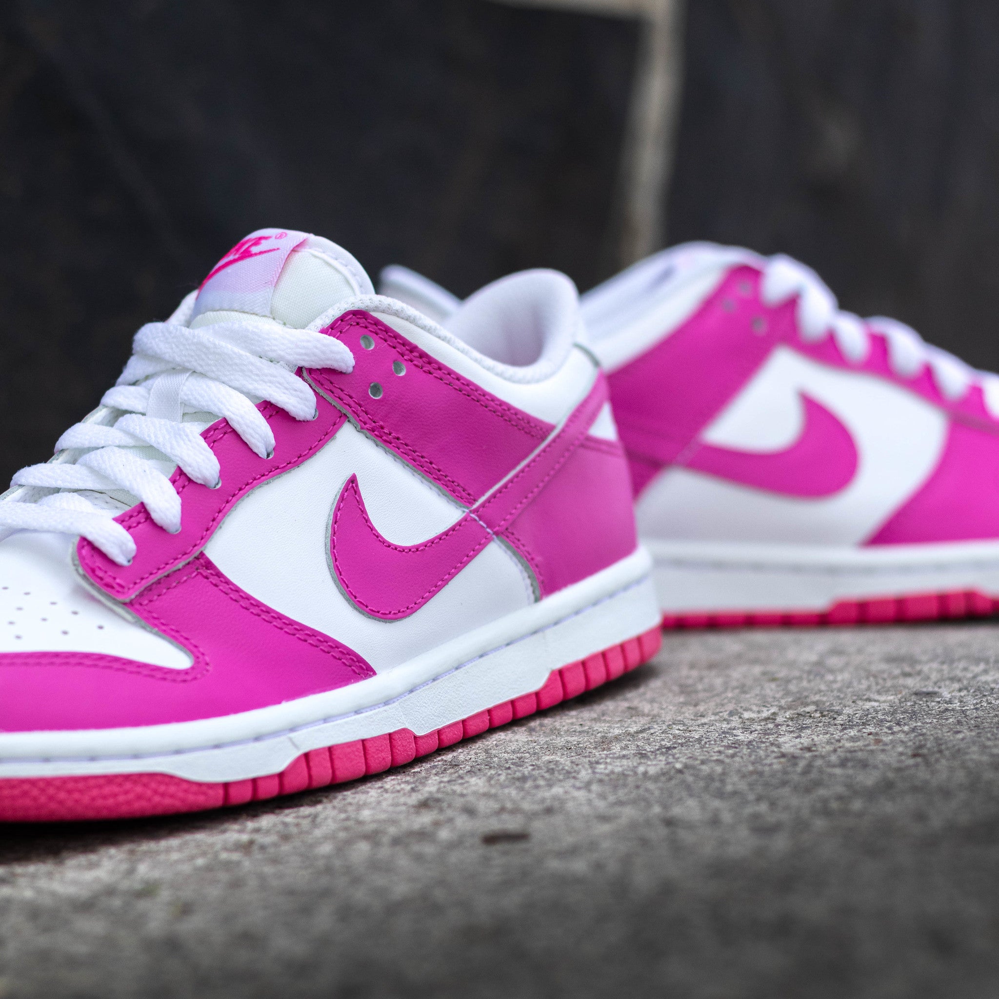 NIKE DUNK LOW LASER FUCHSIA GS